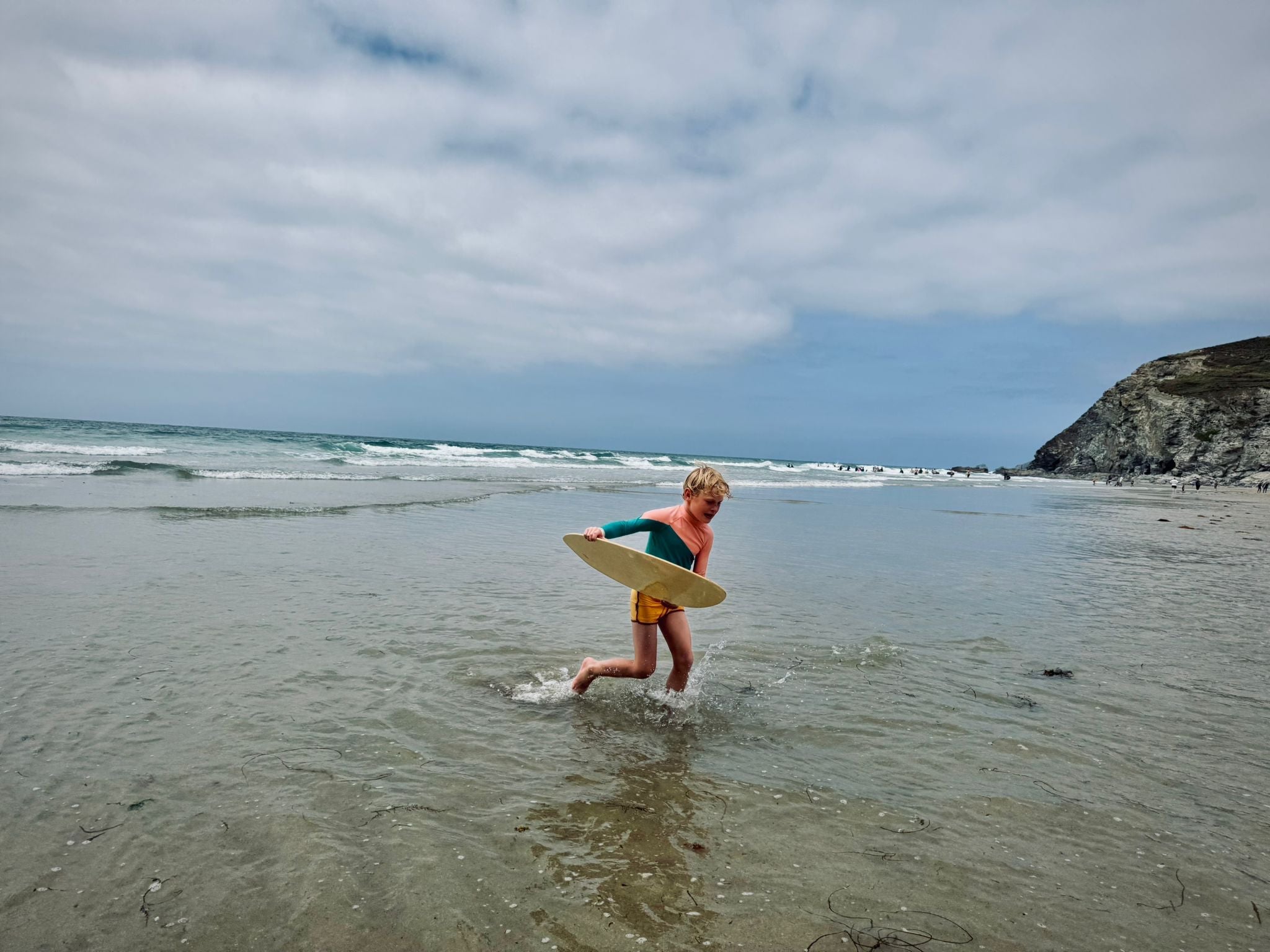Raising water-wise kids: safety tips for summer adventures