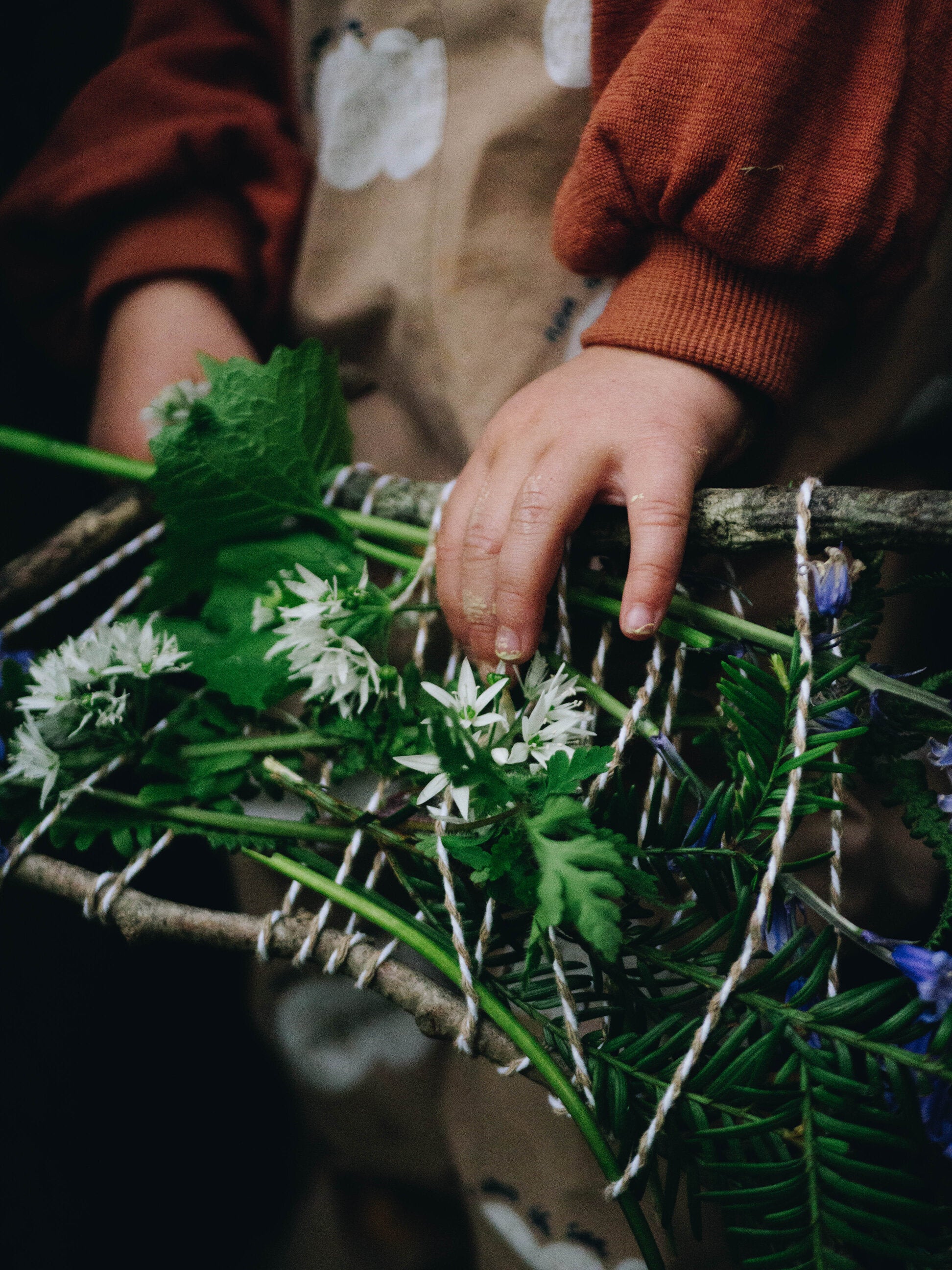 INTO NATURE | Create a Natural Weaving Loom