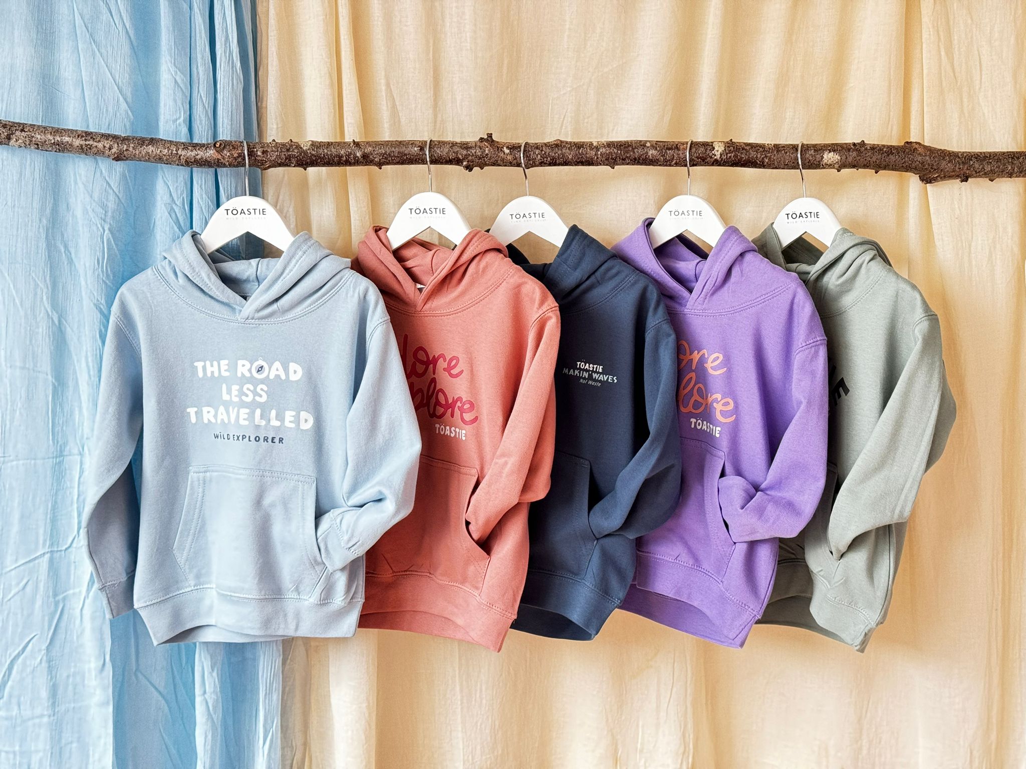 Hoodies & T-shirts