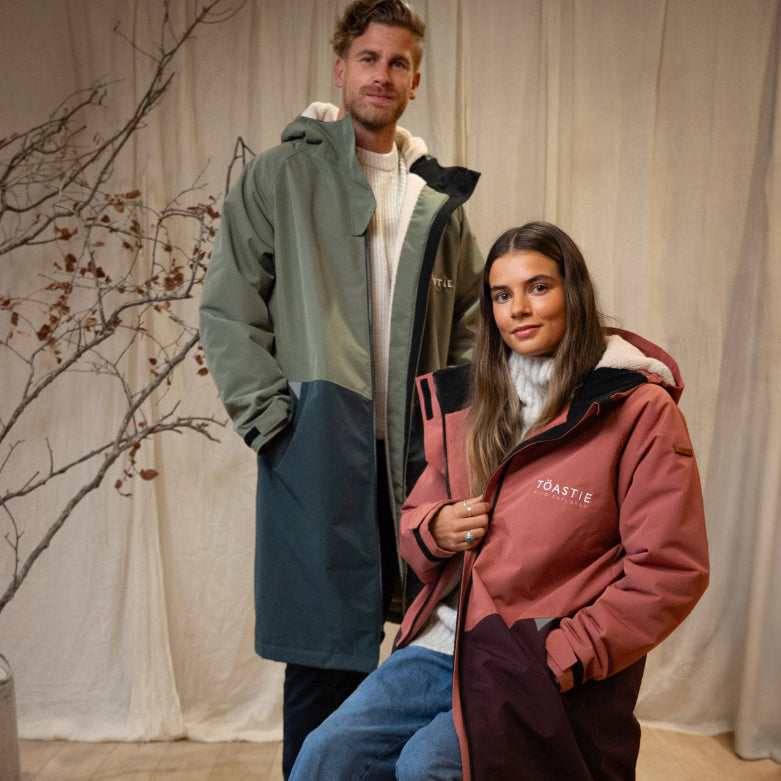 Adult Weatherproof Robes | Sherpa Lined Changing Robes | Töastie