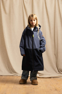 Kids Weatherproof Changing Robe | Navy
