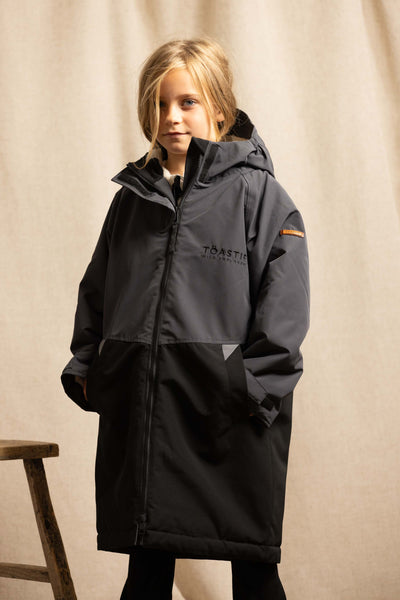 Kids Weatherproof Changing Robe | Black