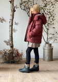 Antique Ruby Wïld Lunar Puffer